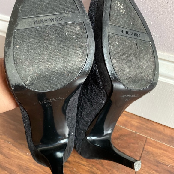 Shoes - Picture 5 of 5